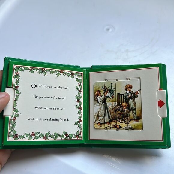 Vintage 1992 Ernest Nister’s Christmas Toys small book with changing pictures - Picture 9 of 11
